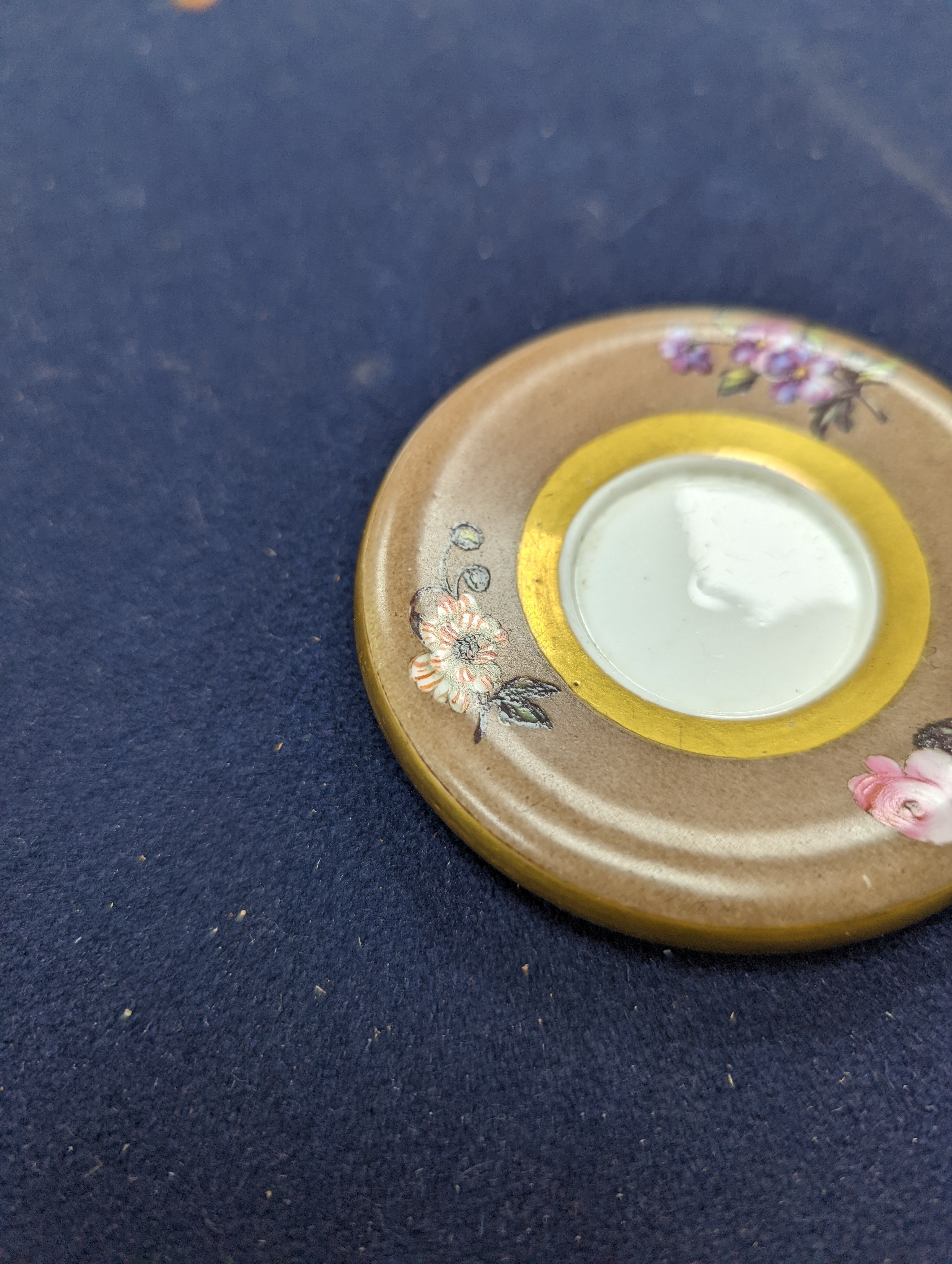 A Spode miniature teacup and saucer, c.1820. Provenance - Mona Sattin collection of miniature cups and saucers, collection no. 119.